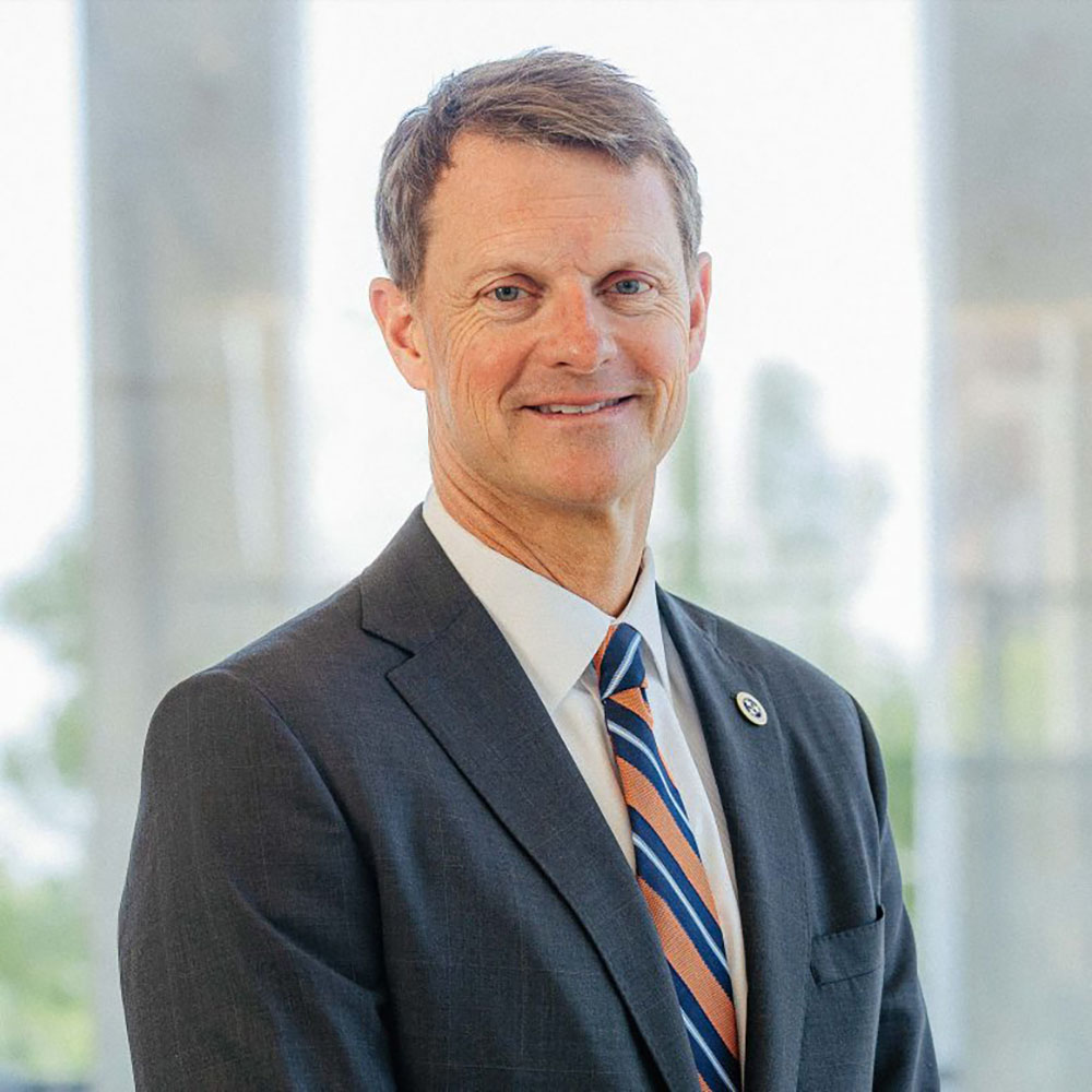 Stuart McWhorter | Commissioner